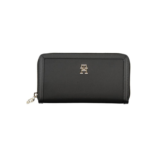 Tommy Hilfiger Chic Black Multi-Compartment Wallet