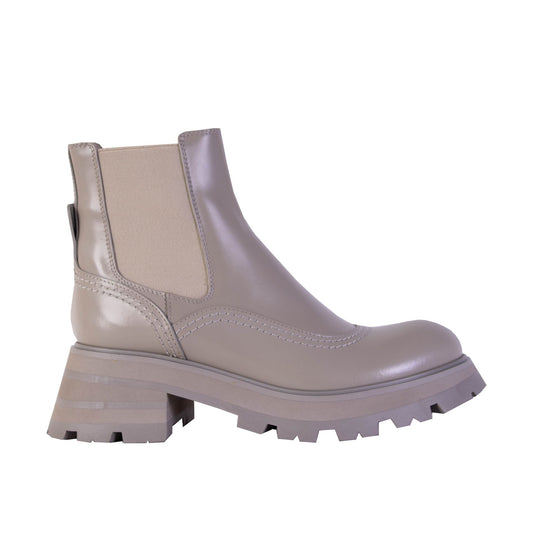 Alexander McQueen Elegant Taupe Brushed Leather Chelsea Boots