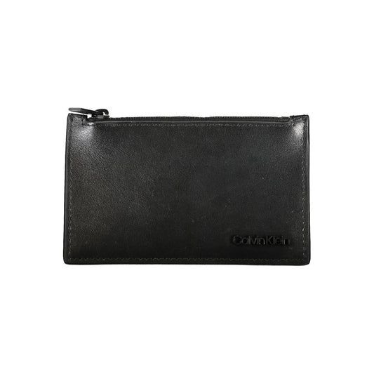 Elegant Leather Zip Wallet in Timeless