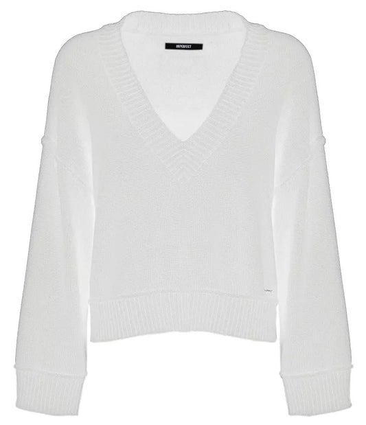 Chic V-Neck Wool Blend Sweater